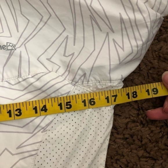 Avalanche Lightweight Full Zip Jacket XS White - Picture 13 of 13